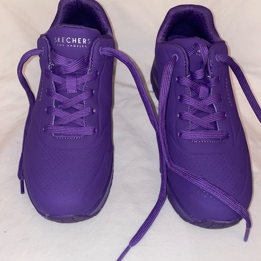 SKECHERS WOMENS UNO SZ 10